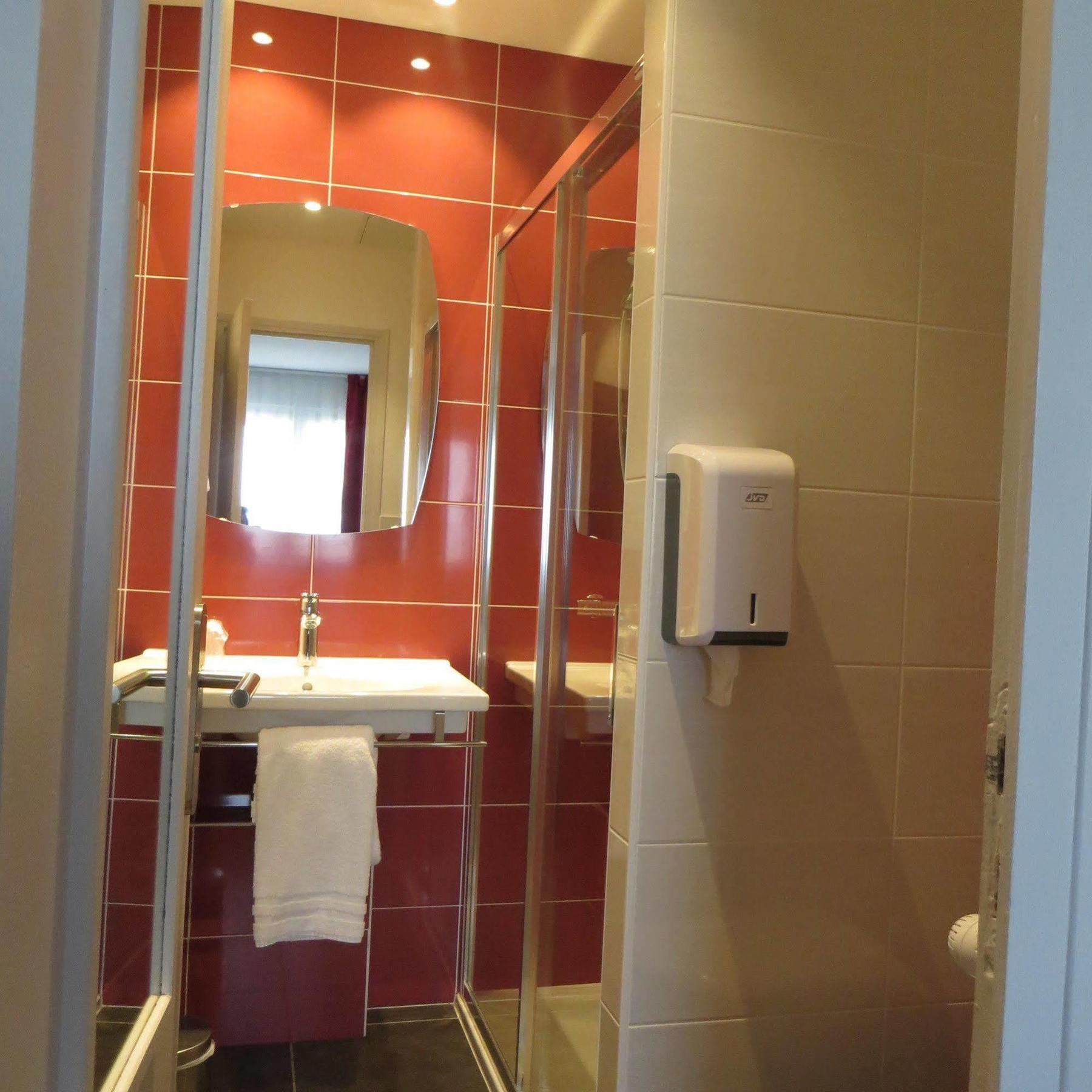 Brit Hotel Dijon Hermes Couchey Экстерьер фото